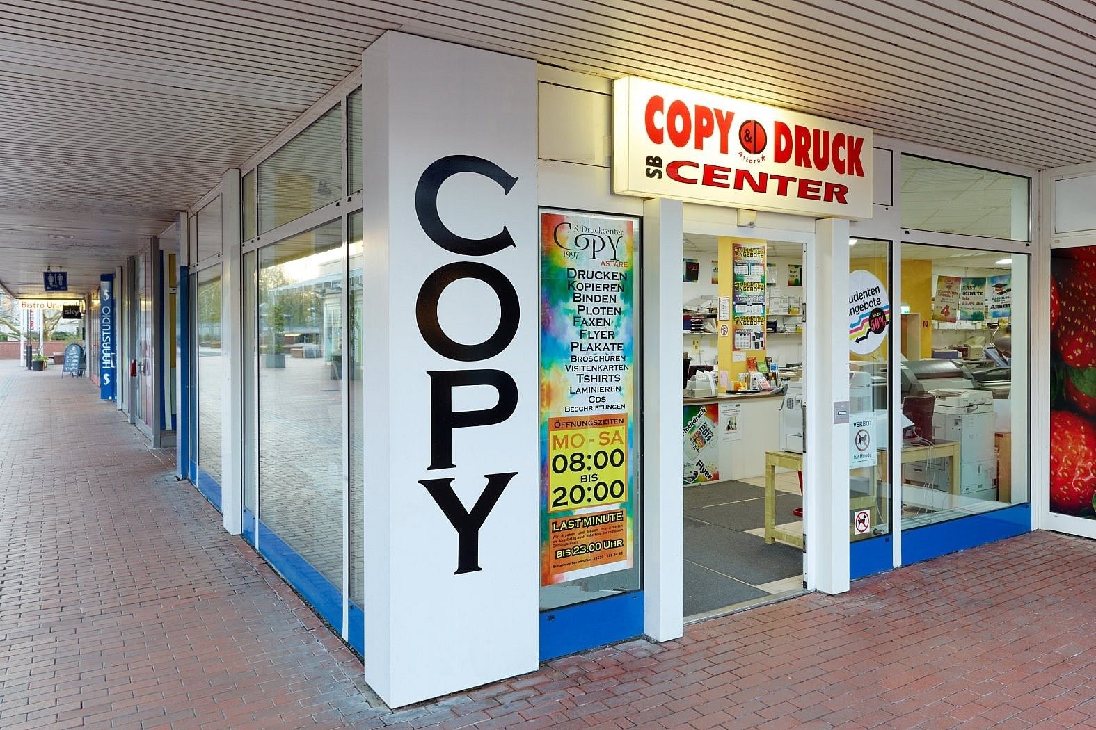 Copy & Druckcenter Bochum. Schaufenster im Uni-Center Bochum